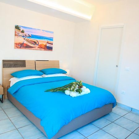 Il Viaggiatore Gaeta Medievale B&B Esterno foto
