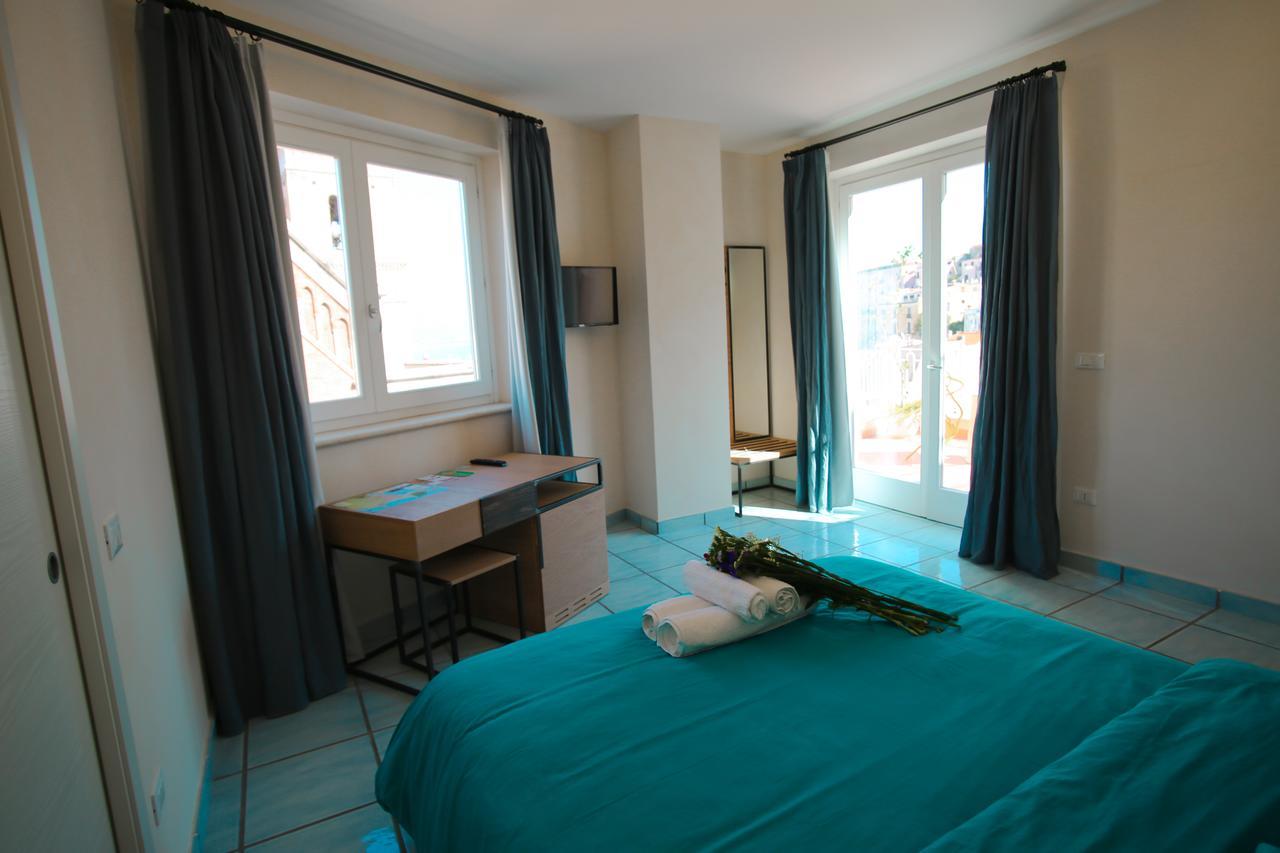 Il Viaggiatore Gaeta Medievale B&B Esterno foto