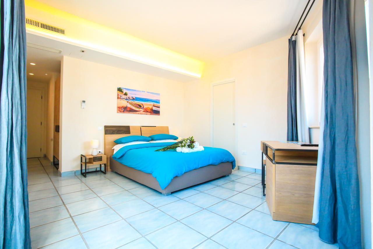 Il Viaggiatore Gaeta Medievale B&B Esterno foto