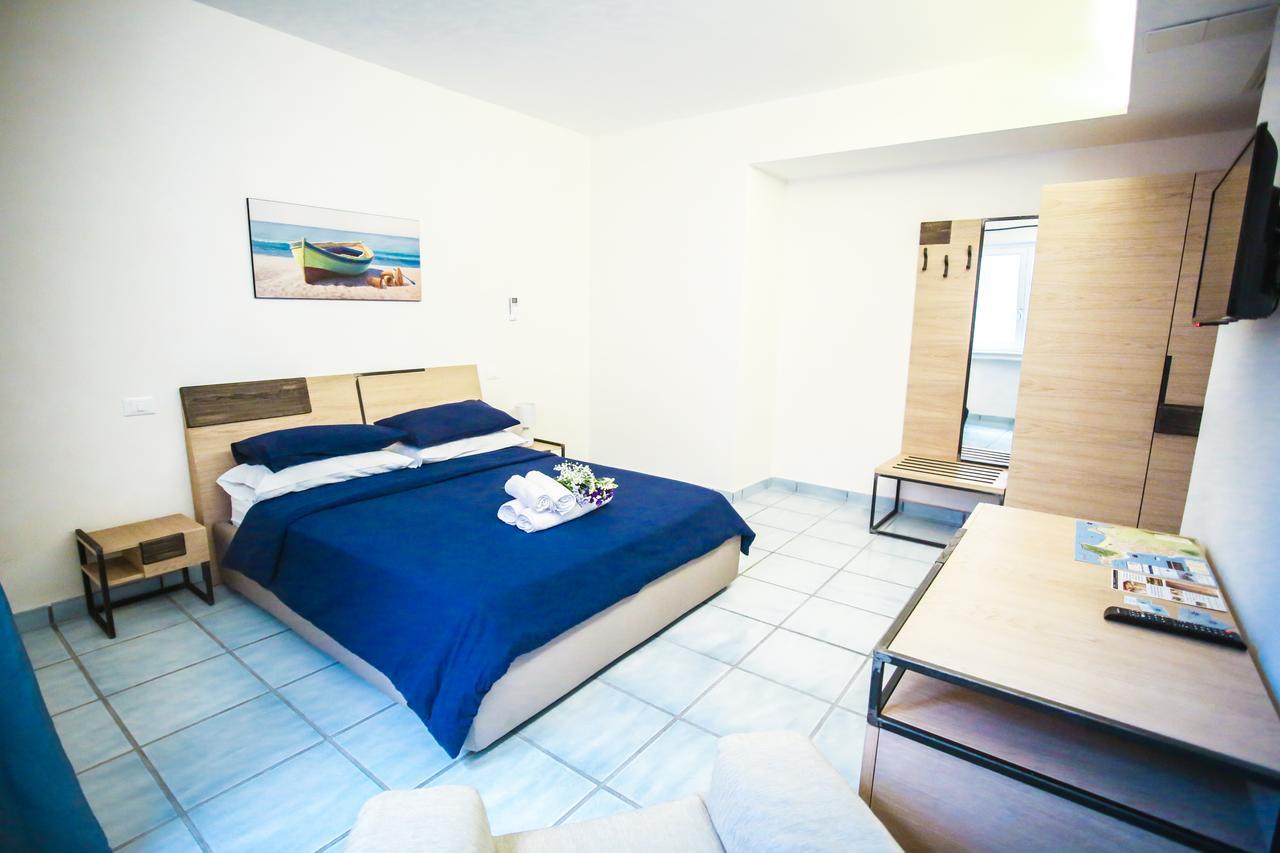 Il Viaggiatore Gaeta Medievale B&B Esterno foto