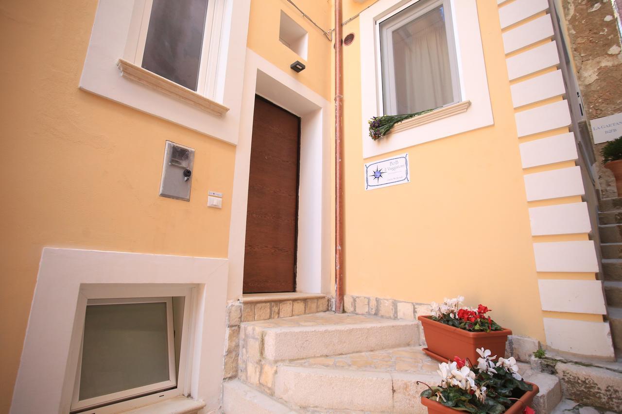 Il Viaggiatore Gaeta Medievale B&B Esterno foto